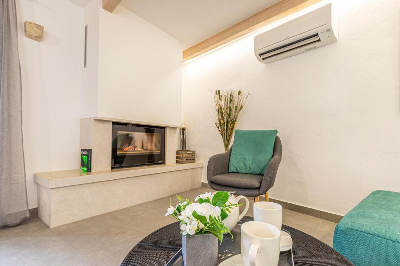 Casa Amelia in Pican Bagian luar foto