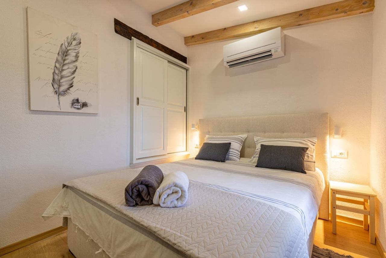 Casa Amelia in Pican Bagian luar foto