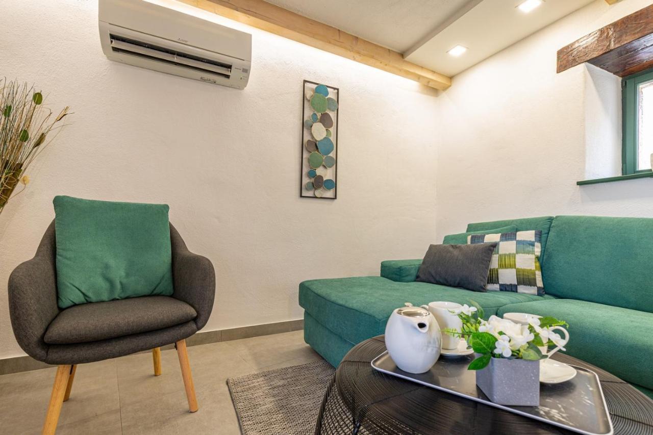 Casa Amelia in Pican Bagian luar foto