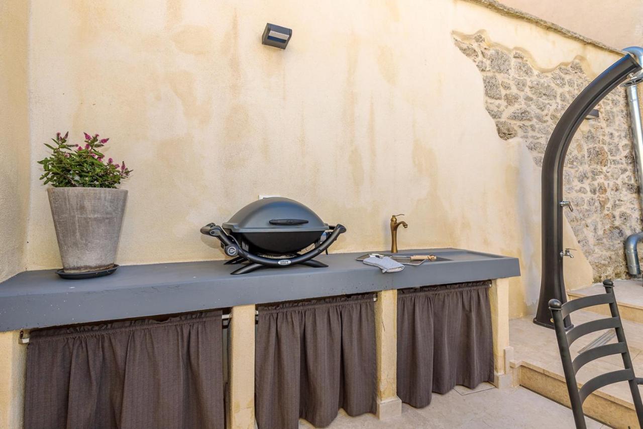 Casa Amelia in Pican Bagian luar foto